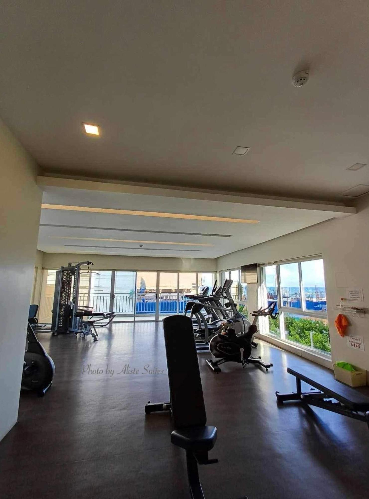Aliste Suites Marina Spatial 杜马格特 外观 照片